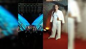 UŽIVA U HITOVIMA RIKIJA MARTINA: Ceca Ražnatović u prvom redu na koncertu latino zvezde (FOTO)