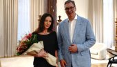 U BEOGRADU ĆETE SRETATI HOLIVUDSKU ZVEZDU KAO KOMŠIJU IZ KRAJA Vučić ugostio slavnu Ketrin Zitu-DŽons (FOTO/VIDEO)
