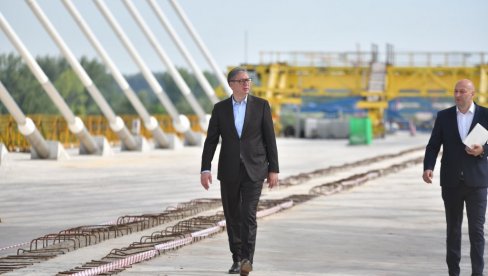 PRELEPO, DIVNO IZGLEDA! Vučić otkrio kada će biti završeni most i tunel na Fruškogorskom koridoru