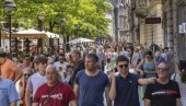 PAKLENE NOĆI STIŽU U BEOGRAD: Poseban oprez za decu i starije građane, neće biti spasa ni u hladu