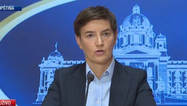 БРНАБИЋ ПОКЛОПИЛА АЈС! Хтели да слажу о броју окупљених, па их дочекао одговор председнице Скупштине