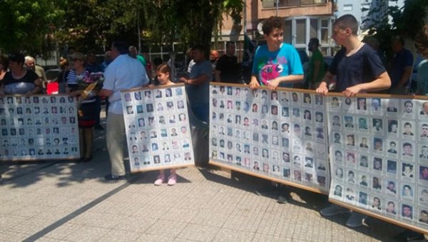 СУДБИНА ОТЕТИХ РУДАРА И ДАЉЕ НЕПОЗНАТА: Пре двадесет и осам година киднапована деветорица радника копа Белаћевац