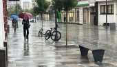 NEVREME SE SRUČILO NA ČAČAK: Kreće haos, RHMZ izdao hitno upozorenje za više mesta, evo ko je sledeći na udaru (FOTO)