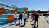 OSVEŽENJE UZ POSKUPLJENJE: Počela sezona kupanja u leskovačkom akvaparku