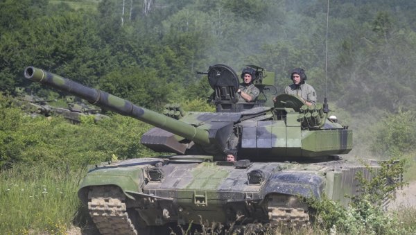 ВАЖАН ДАН ЗА СРПСКУ ВОЈСКУ: На Видовдан приказ нових и модернизованих средстава на аеродрому Батајница