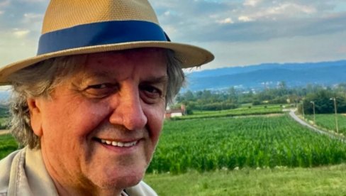 NI IBICA, NI MALDIVI... Evo gde Radoš Bajić provodi odmor (FOTO)