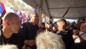 PROSLAVA VELIKOG USPEHA SRBIJE: Vučić u Oplanićima (FOTO/VIDEO)