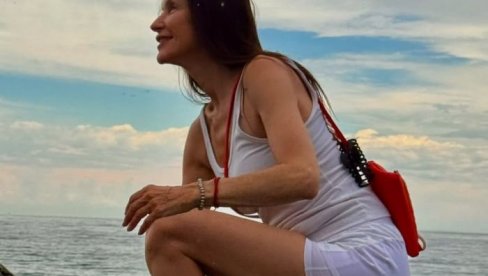 SNEŽANA DAKIĆ JE OSTALA VERNA JEDNOSTAVNIM PRINCIPIMA ZDRAVOG ŽIVOTA: Na odmoru otkrila formulu za savršenu liniju!