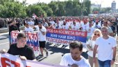 KAD SRBIJA POBEĐUJE SRBI NA KiM IMAJU BUDUĆNOST: Petković i predstavnici Srpske liste došli da podrže predsednika Vučića