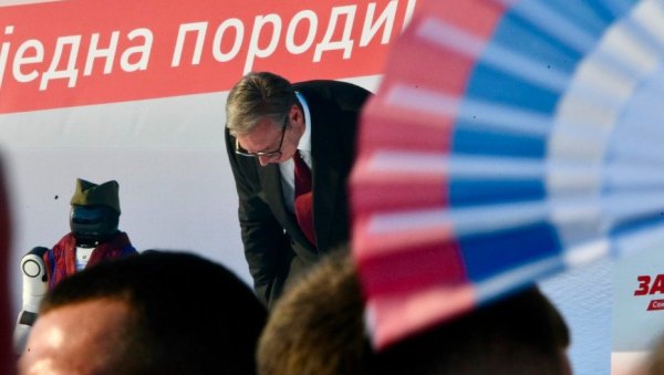 СНАЖНА ПОРУКА ПРЕДСЕДНИКА ВУЧИЋА: Хвала народу на подршци и љубави према нашој Србији! (ВИДЕО)