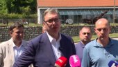 OVO ĆE DA SPASAVA ŽIVOTE: Vučić kod mobilne ambulante
