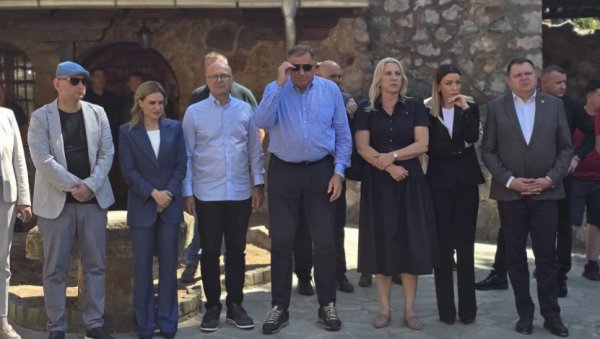 СРБИЈА, СРПСКА И ЦРНА ГОРА У РАВАНИЦИ: Српски свет се слио у Лазареву задужбину