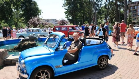 PORUKA SA FIĆA FESTA U KRAGUJEVCU : „Fiću“proglasiti nematerijalnim kulturnim nasleđem.