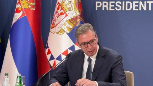 35.000 ДИНАРА ПОМОЋИ ЗА ОВУ ГРУПУ ПЕНЗИОНЕРА: Вучић саопштио сјајне вести