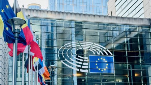 ЕВРОПСКИ ПАРЛАМЕНТ УЛАЗИ У ПОЛИТИЧКИ ОБРАЧУН: Летња пауза, тајни договори и борба за фотеље