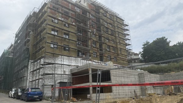 ГРАДИЛИШТА ГУТАЈУ УЛИЦЕ: Изградња објеката у Младеновцу, као и на Вождовцу и Звездари довела до пропадања саобраћајница