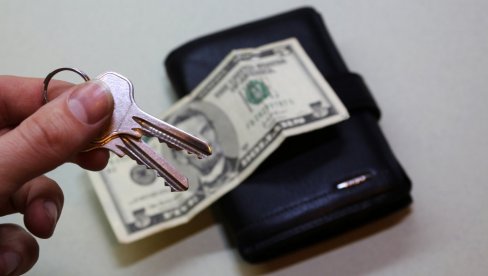 РЕШАВАМО ДИЛЕМУ: Како продати и купити стан у исто време?