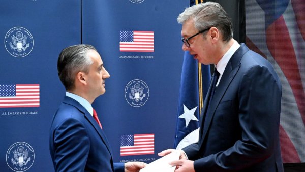 ПРЕДСЕДНИК ВУЧИЋ НА ПРИЈЕМУ АМБАСАДЕ САД: Упутио сам честитке америчком народу и председнику Доналду Трампу