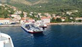 НА ПРЕЛАЗУ КАМЕНАРИ-ЛЕПЕТАНЕ: Од понедељка шест трајеката