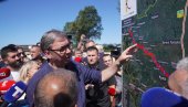 OSMEH VOJVODINE ZA OSMEHE VOJVOĐANA: Predsednik obišao radove na deonici brze saobraćajnice od Bačkog Brega do Kljajićeva