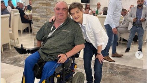 BRNABIĆEVA POSLALA SNAŽNU PORUKU IZ ŽITORAĐE: Bez našeg naroda, većinske Srbije, teško bismo zemlju spasili!