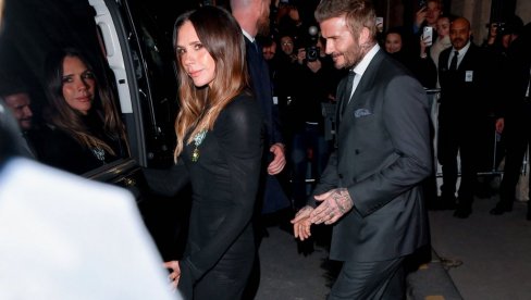 VIKTORIJA I DEJVID BEKAM PROSLAVILI 27 GODINA BRAKA: U jeku sukoba sa sinom poslali važnu poruku (FOTO)
