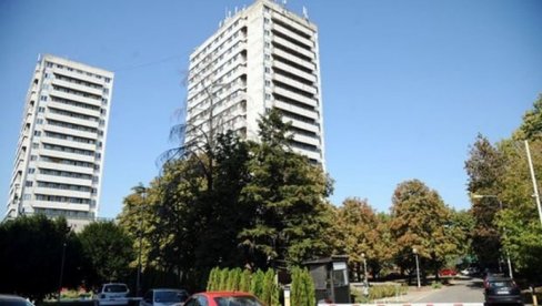 КАРАБУРМА ДОБИЈА  САВРЕМЕНЕ ЛИФТОВЕ: Осим послова на одржавању, почиње један од најважнијих пројеката Студентског центра Београд