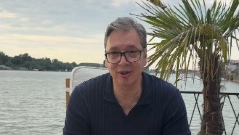 ПРЕПЛИВАЋУ САВУ КАО НЕКАДА! Хит видео Вучића са српског мора: За сада, остаје мука - кечига или рибљи паприкаш...