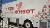 ИГРАЧИ УЗ ГРАЂАНЕ: Фудбалер Војводине у акцији добровољног давања крви