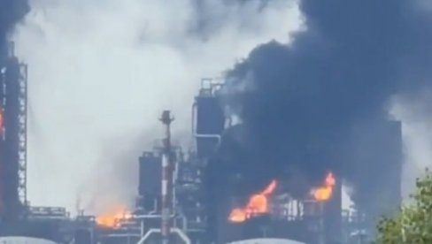 BUKTI KLJUČNO POSTROJENJE U SIBIRU: Ukrajina pogodila najveću rafineriju nafte u Rusiji (FOTO/VIDEO)
