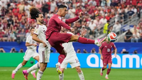 RONALDO U SVOM STILU! Portugal pre mene ništa nije osvojio