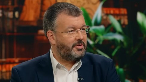ЧЕДОМИР АНТИЋ: Ако не желе равноправност Срба, нека у деловима Подгорице и Цетиња праве свој фашистички Дизниленд