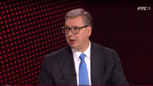 ВУЧИЋ ПРЕСЕКАО ЗА ИЗБОРЕ: Испунио захтев опозиције, па најавио покретање новог портала Ко си бре ти