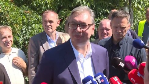 OVO ZNAČI ŽIVOT ZA OVO SELO I LJUDE: Vučić obilazi završne radove na deonici između Gornjih i Donjih Sinkovaca (VIDEO)