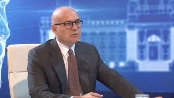 ВУЧЕВИЋ ОТКРИО: Ово су три главна стуба политике СНС и Србије