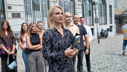 OBRATITE SE PR SLUŽBI: Iz Wizz Air-a držali konferenciju, a nisu hteli da odgovore zašto rizikuju živote putnika