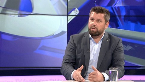 ДУРАКОВИЋ НАЈАВИО ГЕНОЦИД У БУДУЋНОСТИ: Бивши начелник Општине Сребреница оптужио Србију за нешто што се није ни догодило