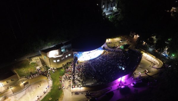 GREEN HEART FEST У СОКОБАЊИ: Два дана доброг рока  на летњој позорници “Врело”