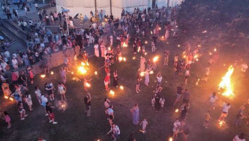 SVETLOST LILA JOŠ JEDNOM OBASJALA LOZNICU: Završen deveti LilaLo festival u duhu tradicije, umetnosti i zajedništva