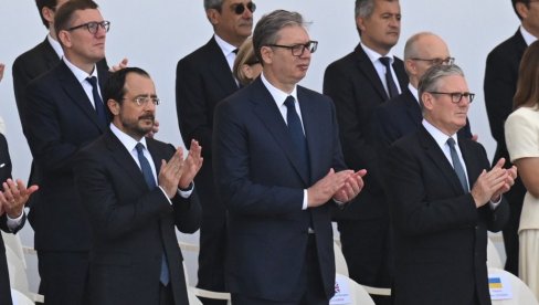 OVDE SAM DA RADIM ZA SVOJ NAROD Vučić se oglasio iz Pariza: Moj posao je da uvek i na svakom mestu brinem o interesima naše zemlje