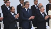 ОВДЕ САМ ДА РАДИМ ЗА СВОЈ НАРОД Вучић се огласио из Париза: Мој посао је да увек и на сваком месту бринем о интересима наше земље