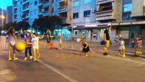 GLAVNA ULICA POSTAJE PEŠAČKA ZONA: Ulica kralja Petra Prvog u Paraćinu od večeras zatvorena za saobraćaj