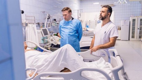 ДЕЧАК (10) ЈОШ КРИТИЧНО: Нове информације о стању повређених у саобраћајној несрећи у Црној Гори