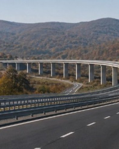 НОВЕ САОБРАЋАЈНИЦЕ МЕЊАЈУ ЛИЦЕ ЗЕМЉЕ: Србија до краја године добија још 115 километара путева