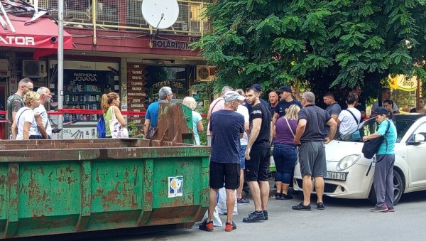 ЗАКУПЦИ УШЛИ У СВОЈЕ ЛОКАЛЕ: Месец дана после пожара дозвољен приступ запосленима у ТЦ Енјуб