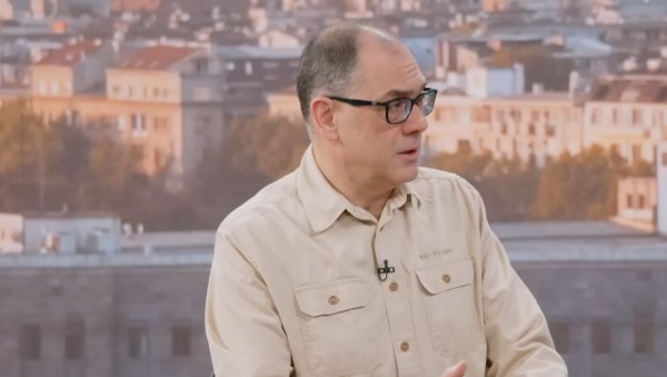 РАСПИСАНА ПОТЕРНИЦА ЗА ЧОВЕКОМ КОЈИ ЈЕ ПРВИ ПЛАСИРАО ЛАЖ О ЗВУЧНОМ ТОПУ: По хапшењу, Радић ће ићи у притвор