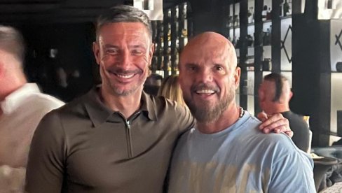 ON VEČERAS SUDI FINALE SVETSKOG PRVENSTVA, A ON MU PEVAO NA UVCE: Boban Rajović druženje u Sloveniji nikada neće zaboraviti (FOTO)