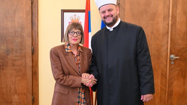 ДИЈАЛОГОМ ДО ОЧУВАЊА ЗАЈЕДНИШТВА: Састанак Маје Гојковић и муфтије Зиљкића