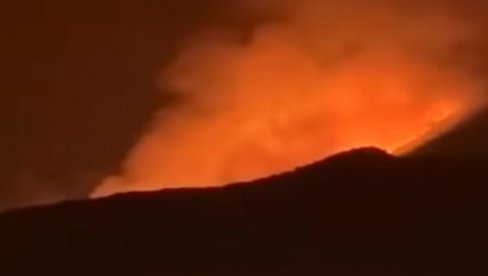 BUKNUO VELIKI POŽAR KOD BARA: Vatrogasci se cele noći borili sa vatrenom stihijom (VIDEO)