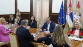 ВАЖАН САСТАНАК: Вучић се састао са делегацијом Европске банке за обнову и развој за Југоисточну Европу (ФОТО)